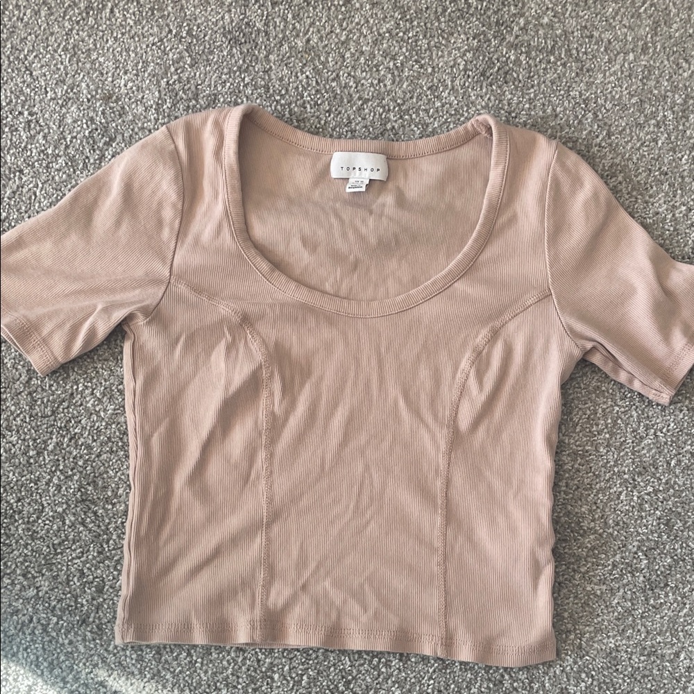 Women’s pink crop top